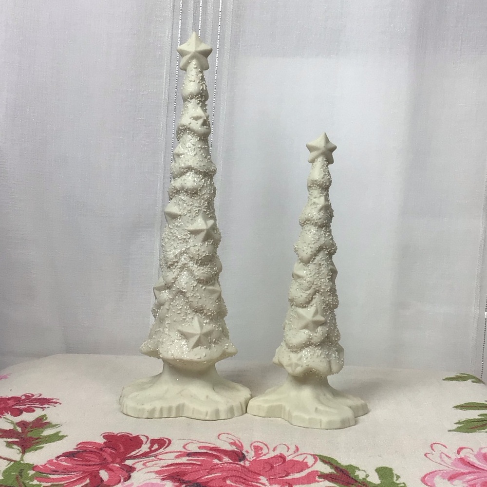 ❄️ Dept.56 Snowbabies ‘Starry Pines’ Set of 2 Bisque Trees